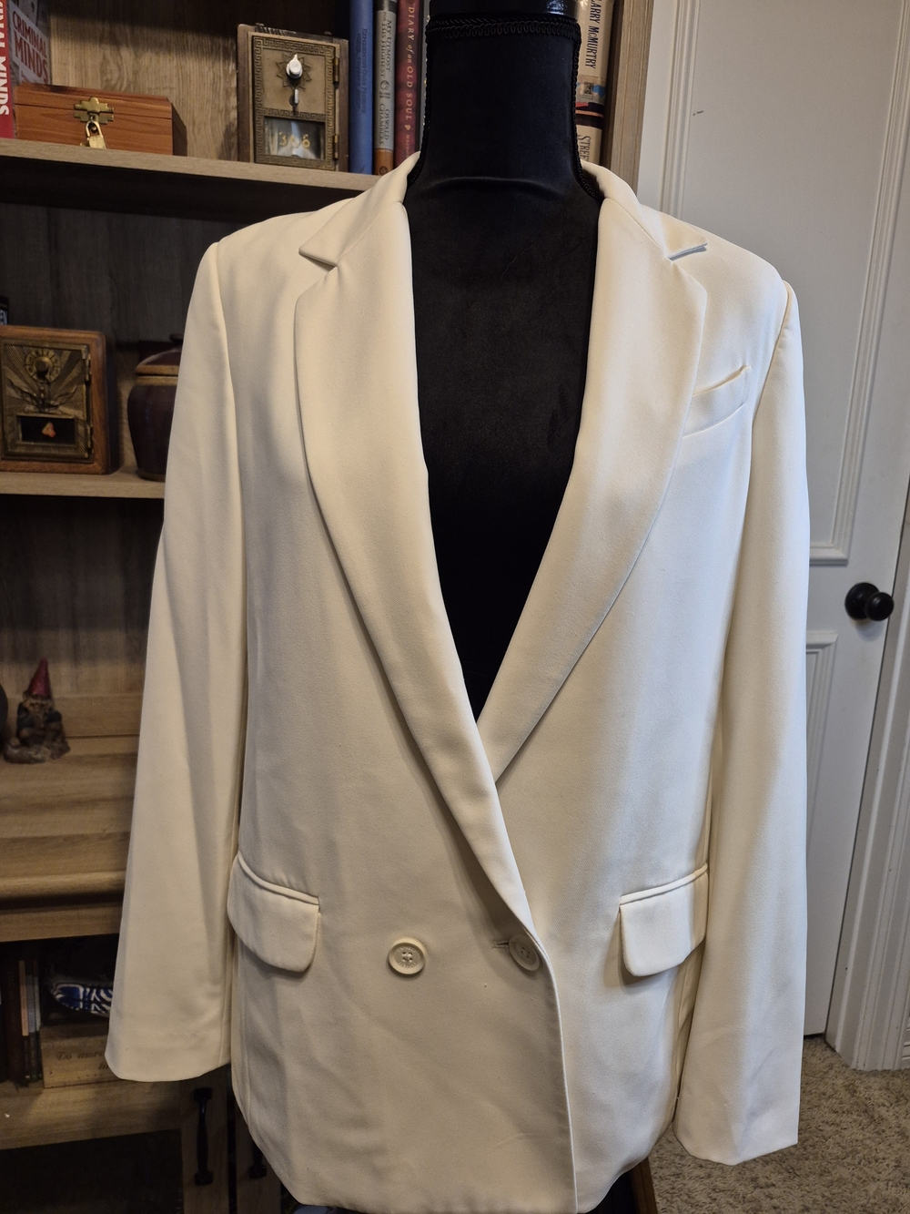 Express Women's Cream Double-Breasted Blazer - C1-jjohn